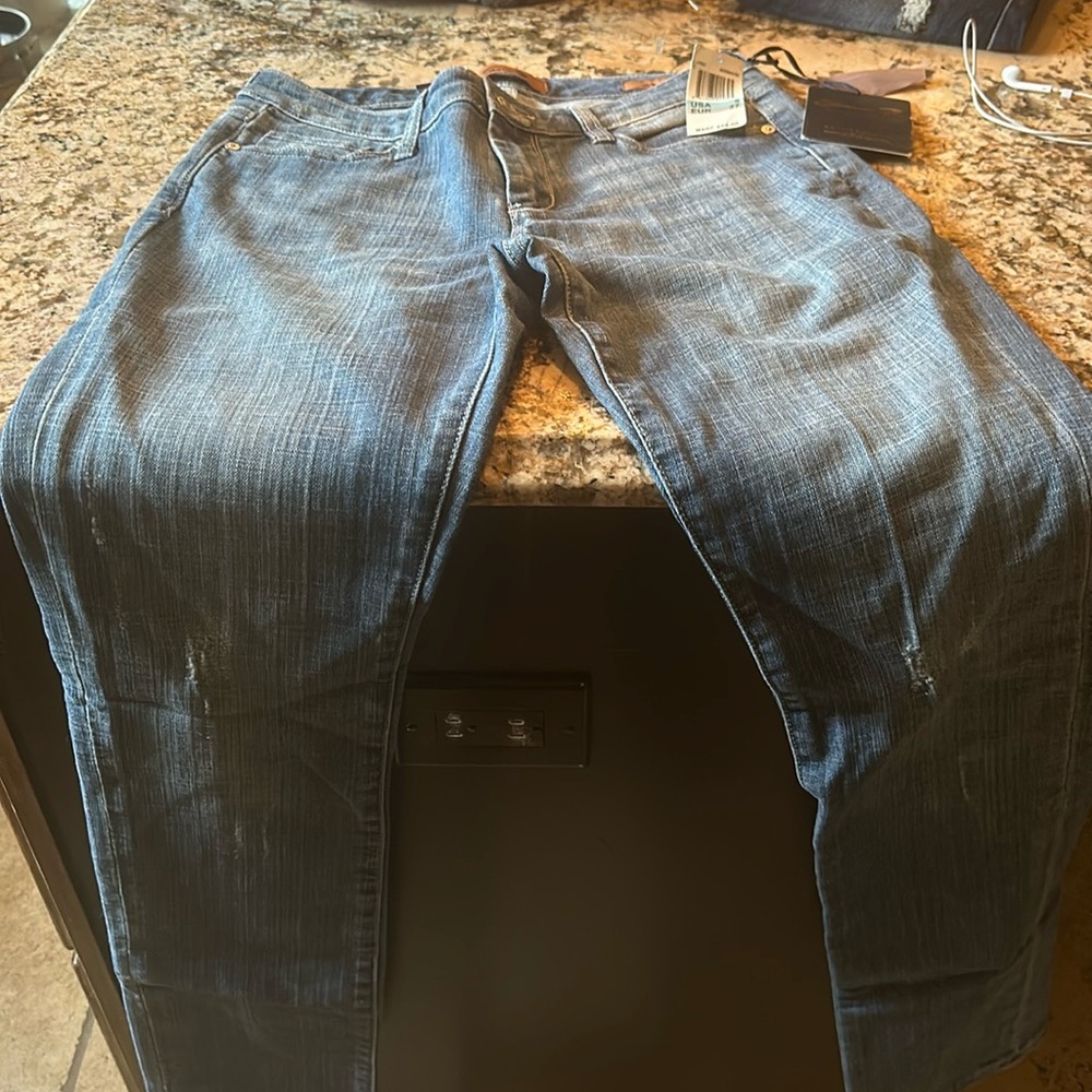 Brand new premium denim seven7 jean- slim